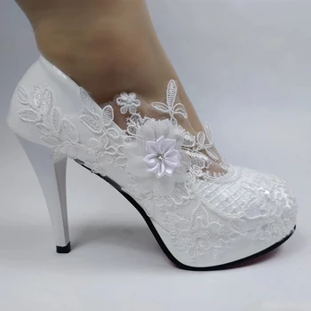 2021 г. Нови Женски Сватбени обувки за Булката, с бяло Цвете, Вечерни Модела обувки, Дамски обувки-лодка на висок ток с кръгла пръсти, обувки на принцесата на тънките токчета
