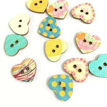 50 Бр./лот, цветни Дървени копчета във формата на сърце, 2 дупки, Тъкани, Дървени копчета, екстремни 7NK217