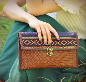 ГОРЕЩО ! Оригинален Тайланд чист ръчно изработени от Бамбук Ратан Тъкане на дамски чанти Мода старинни Месингови брави ключалката пликове, чанти
