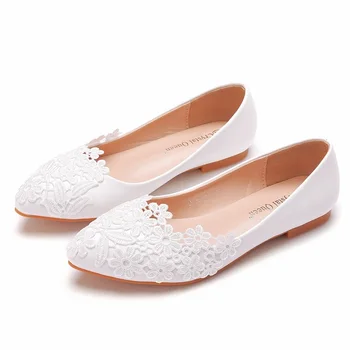 Пролет-лято бели дантелени сватбени обувки от изкуствена кожа с остри пръсти, сватбени обувки на плоска подметка с голям размер, универсални и удобни дамски тънки обувки