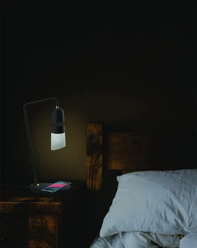 MEGI Магнитна Левитация Черна Златна Лампа Умно Гласово Управление Настолна Лампа Атмосфера Спални Лампа Безжична Зареждане и Лампа За Четене 1