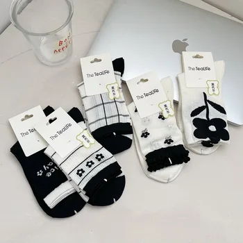 Новите черно-бели Чорапи, Пролетно-летни чорапи Ins с обемни Цветя, Корейски Дишащи Меш Сладки чорапи Kawaii Harajuku 1